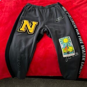 Nike Sweat Pants